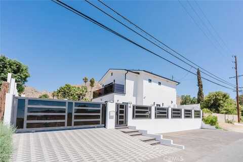 9811 Foothill Place, Sylmar, CA 91342