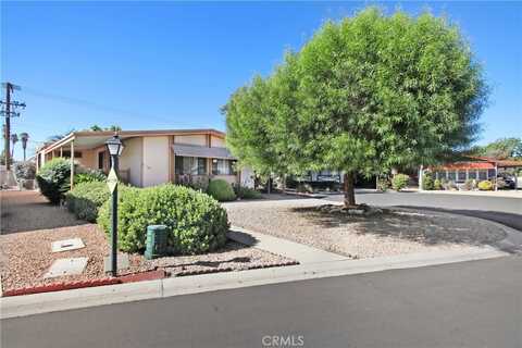 1300 W Menlo Avenue, Hemet, CA 92543