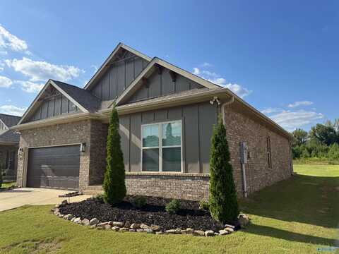 9014 Mountain Preserve Boulevard SE, Gurley, AL 35748