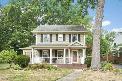 2136 17th Street, Cuyahoga Falls, OH 44223