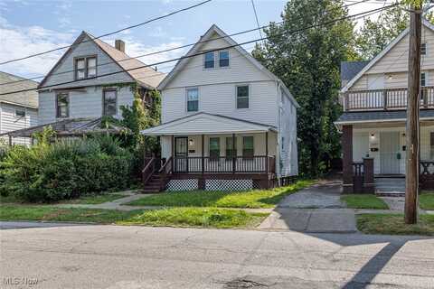 3423 E 137, Cleveland, OH 44120