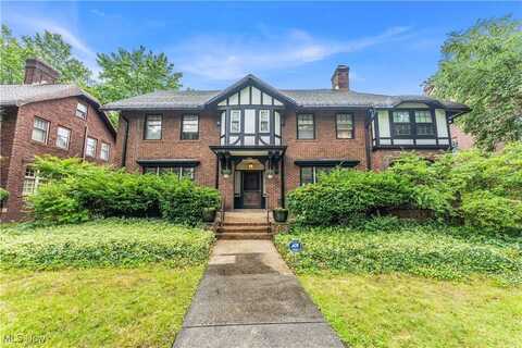 2540 Euclid Heights Boulevard, Cleveland Heights, OH 44106