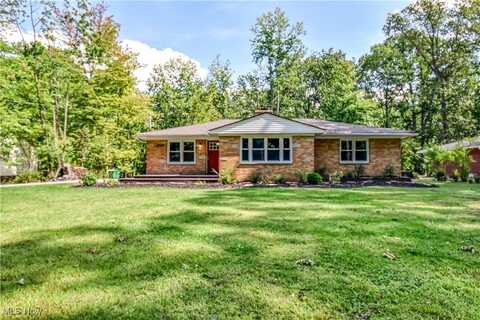 27828 White Road, Willoughby Hills, OH 44092