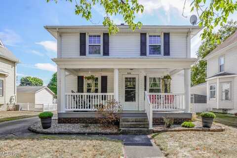 633 4th Street NW, New Philadelphia, OH 44663