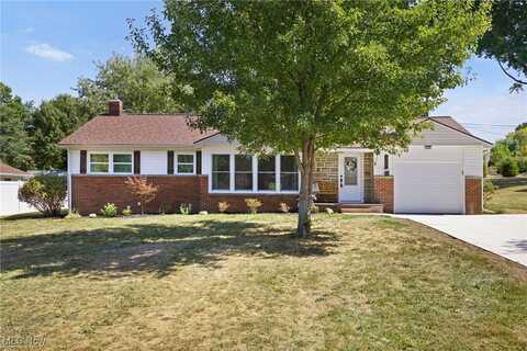 510 Sycamore Drive, Louisville, OH 44641