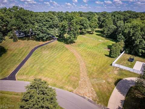 8107 Kellydale Street NW, Massillon, OH 44646