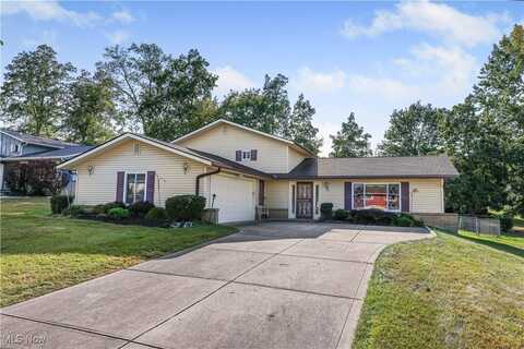 7234 Raynham Drive, Bedford, OH 44146