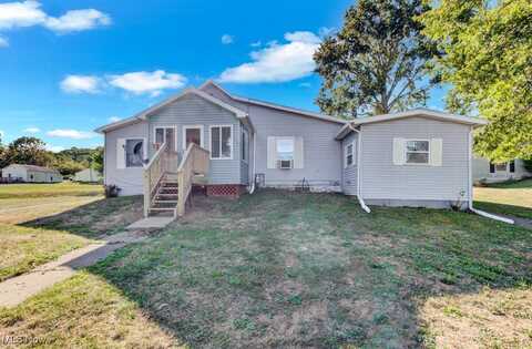 150 W Green Street, Leesville, OH 44639