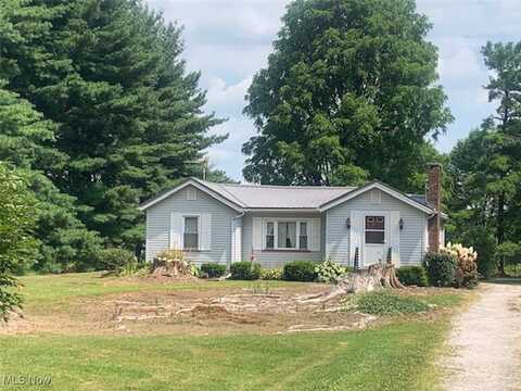 209 N State Line Road, Greenville, PA 16125