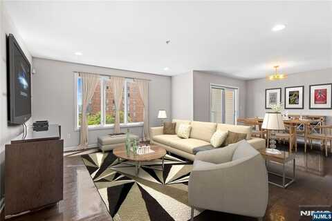 7 Legend Hills Drive, Edgewater, NJ 07020