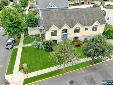 424 Page Avenue, Lyndhurst, NJ 07071