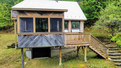 3781 Maplewood Road, Corinth, VT 05039