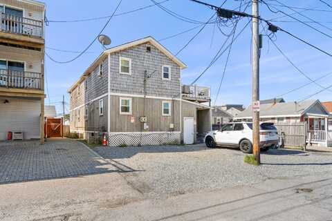 12 Johnson Avenue, Hampton, NH 03842
