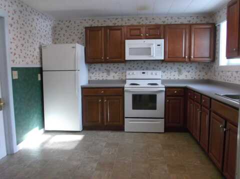 37-1 Upper Welden Street, Saint Albans, VT 05478