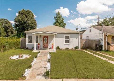 5611 ARTS Street, New Orleans, LA 70122