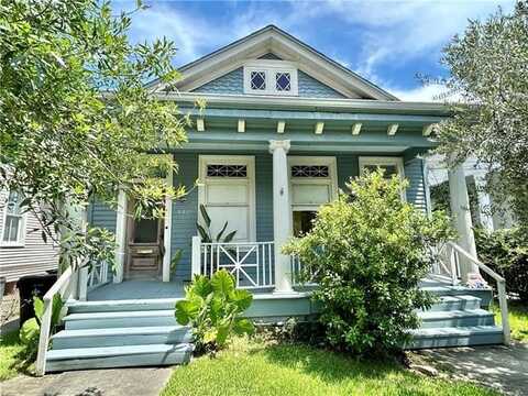 919 CHEROKEE Street, New Orleans, LA 70118