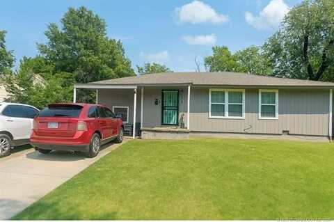 1819 N Oswego Avenue, Tulsa, OK 74115
