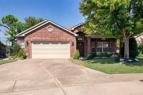 10731 Masters Circle, Jenks, OK 74037