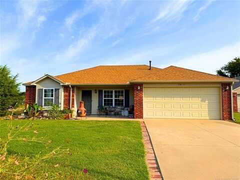 7815 E 132nd Street S, Bixby, OK 74008