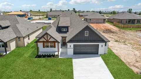 2040 E 129th Place S, Bixby, OK 74037