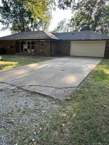 10756 N 170th East Avenue, Owasso, OK 74055