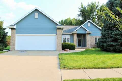 102 LEVEE TRL, Dakota Dunes, SD 57049
