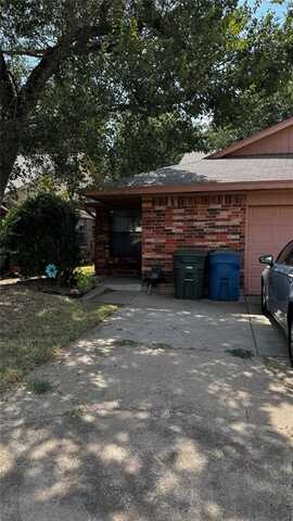 236 Barrett Place, Edmond, OK 73003