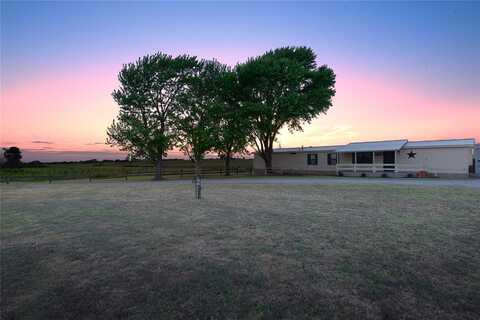 19281 N Route 66 Highway, Sayre, OK 73662