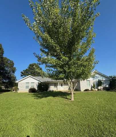 208 Kaye Drive, Broken Bow, OK 74728