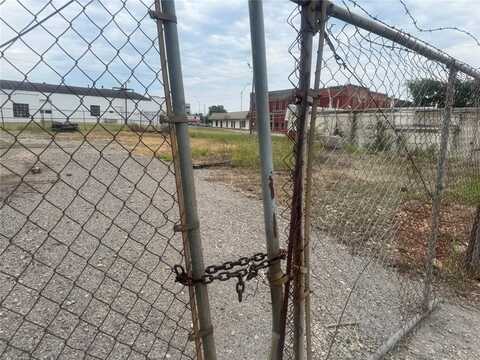 110 W 13th Avenue, Chandler, OK 74834