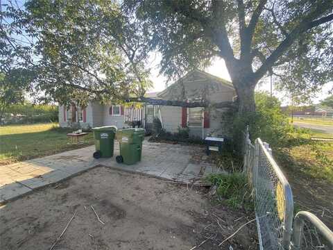 203 12th Street, Mineral Wells, TX 76067