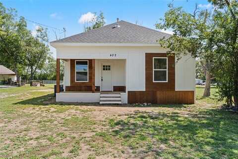402 E Charles Street, Riesel, TX 76682