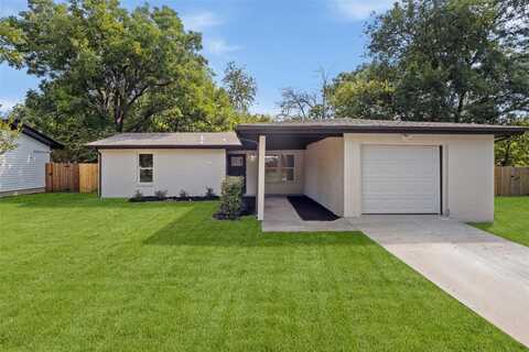 2818 Holiday Drive, Arlington, TX 76010