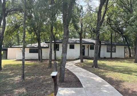 256 Candyce Drive, Robinson, TX 76655