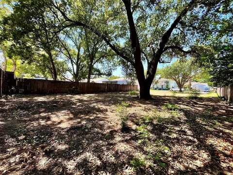 225 Sunset Lane, Fort Worth, TX 76114