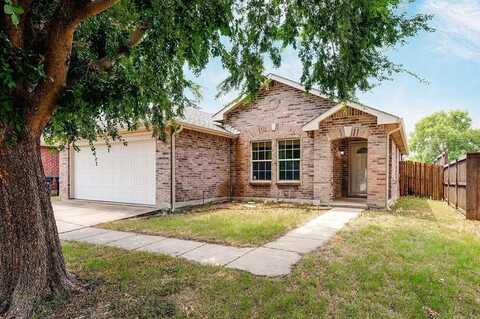 1932 Foxfield, Fort Worth, TX 76247