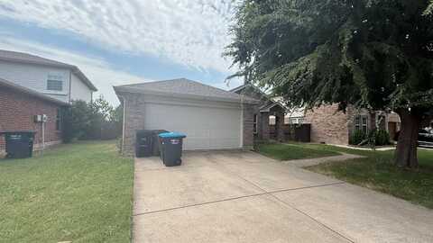 1932 Foxfield, Fort Worth, TX 76247