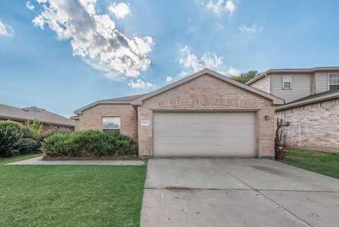 7532 Rock Garden Trail, Fort Worth, TX 76123