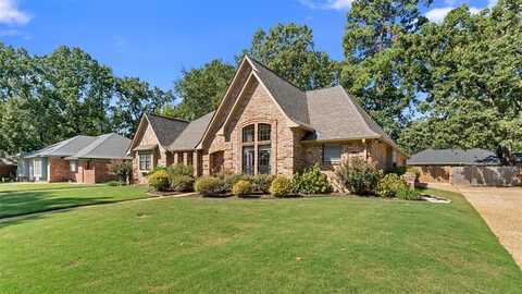 6005 Stoneridge Drive, Texarkana, TX 75503