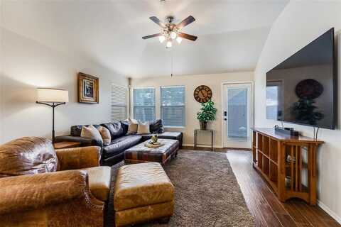 9901 Fleetwood Drive, Frisco, TX 75035