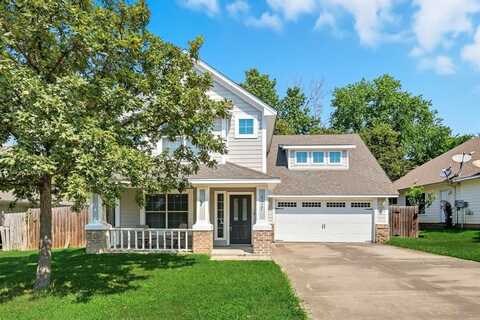 137 Parkwood Court, Azle, TX 76020