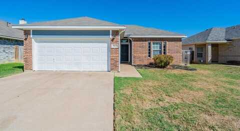 2013 Alanbrooke Drive, Fort Worth, TX 76140