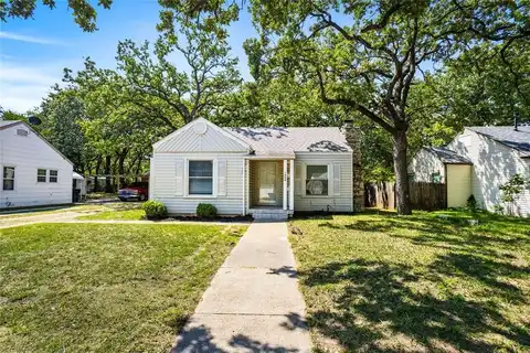 1909 Layton Avenue, Haltom City, TX 76117