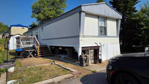 78 Rex Aire Ct, Arnold, MO 63010