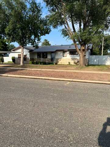 116 N Balfour Ave, Boise City, OK 73933