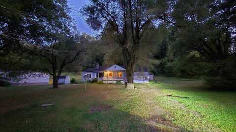 94 Kouns Road, Hitchins, KY 41146