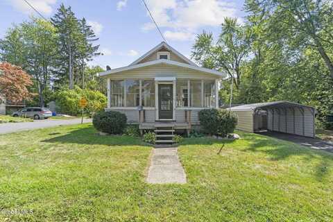 55 Sherwood Avenue, East Greenbush, NY 12144