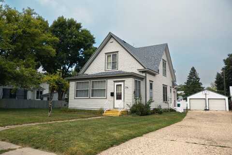 716 Sherman Street, Jackson, MN 56143