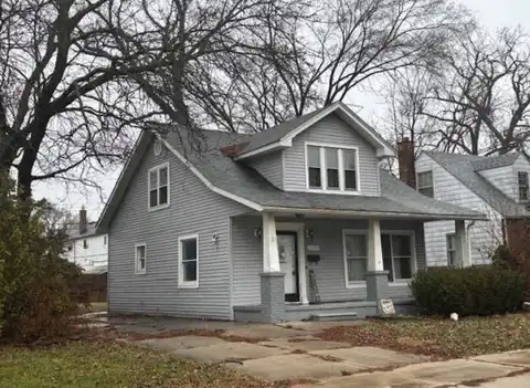 15315 Semrau Ave, Eastpointe, MI 48021