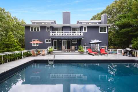 6 Trail Court, Water Mill, NY 11976